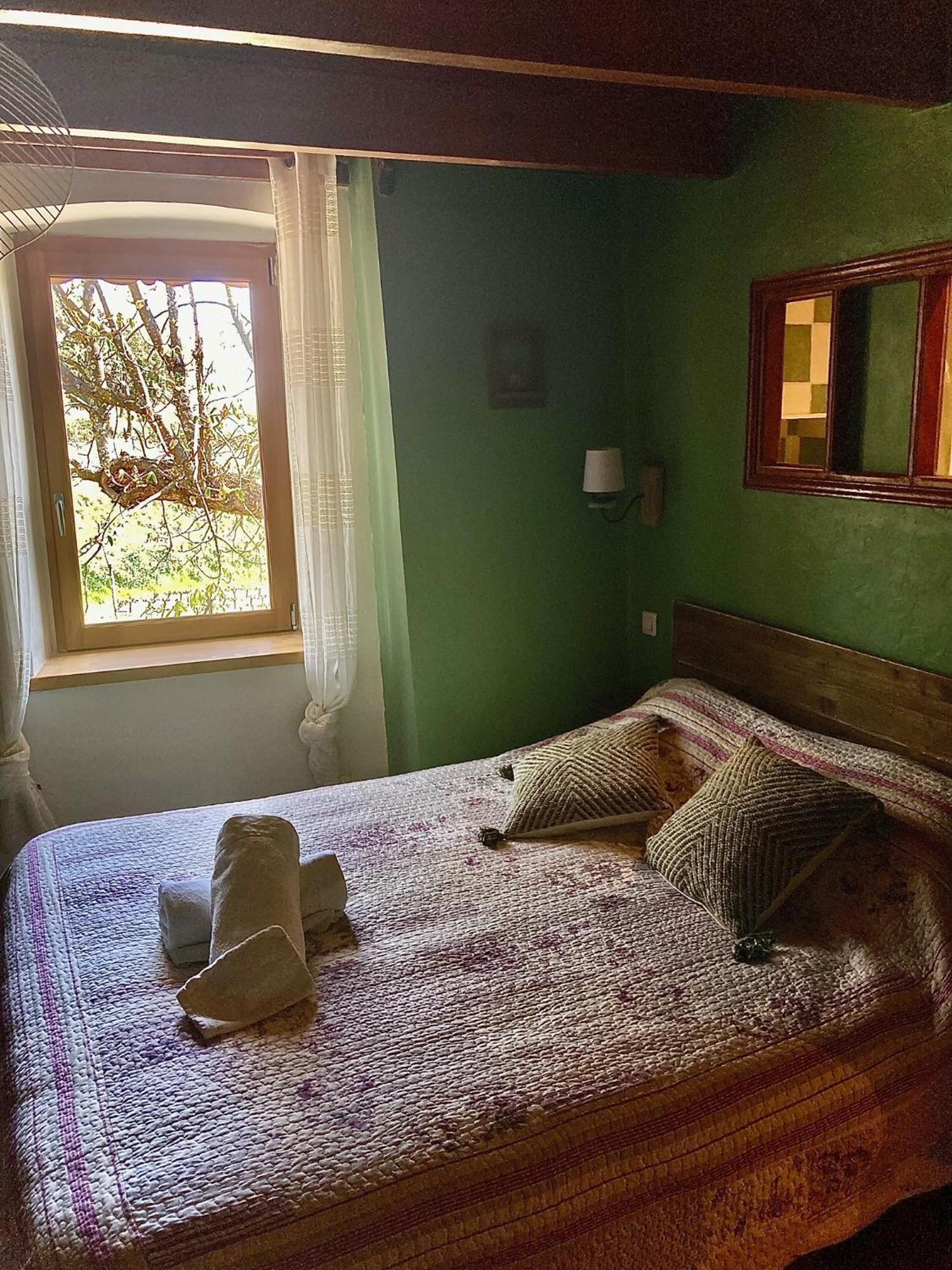 Domaine De Cousignac Bed & Breakfast บูร์ก-แซ็ง-ต็องเดอ็อล ภายนอก รูปภาพ